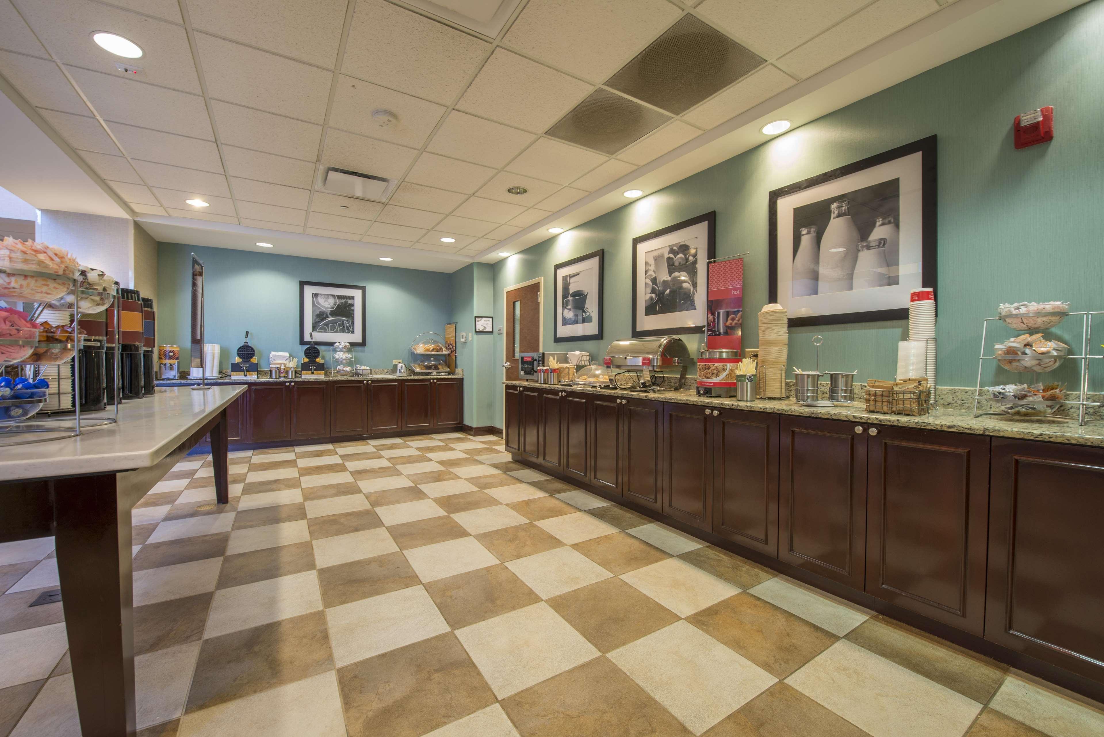 Hampton Inn & Suites Atlanta Airport West Camp Creek Pkwy College Park Εξωτερικό φωτογραφία