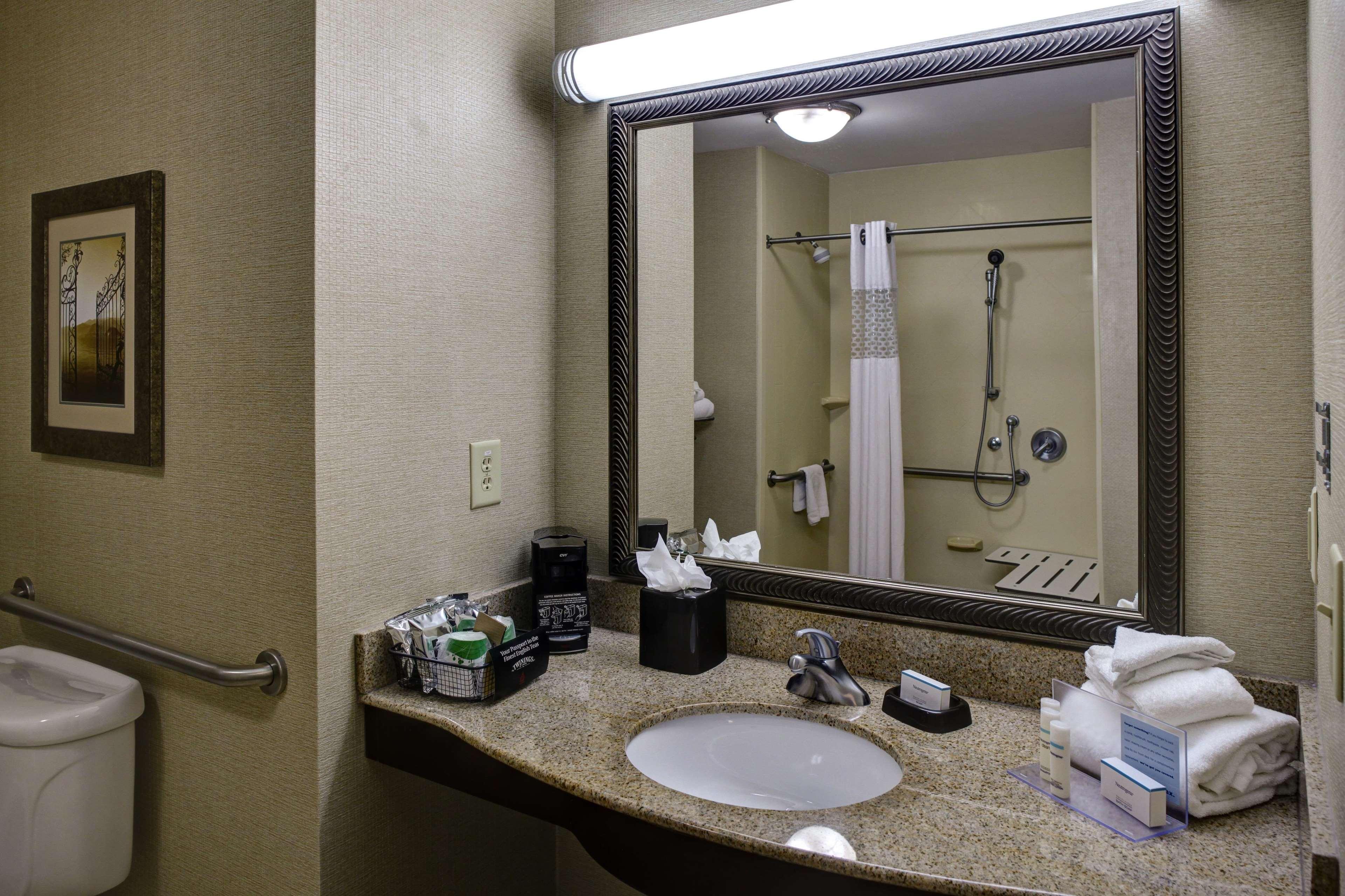 Hampton Inn & Suites Atlanta Airport West Camp Creek Pkwy College Park Εξωτερικό φωτογραφία