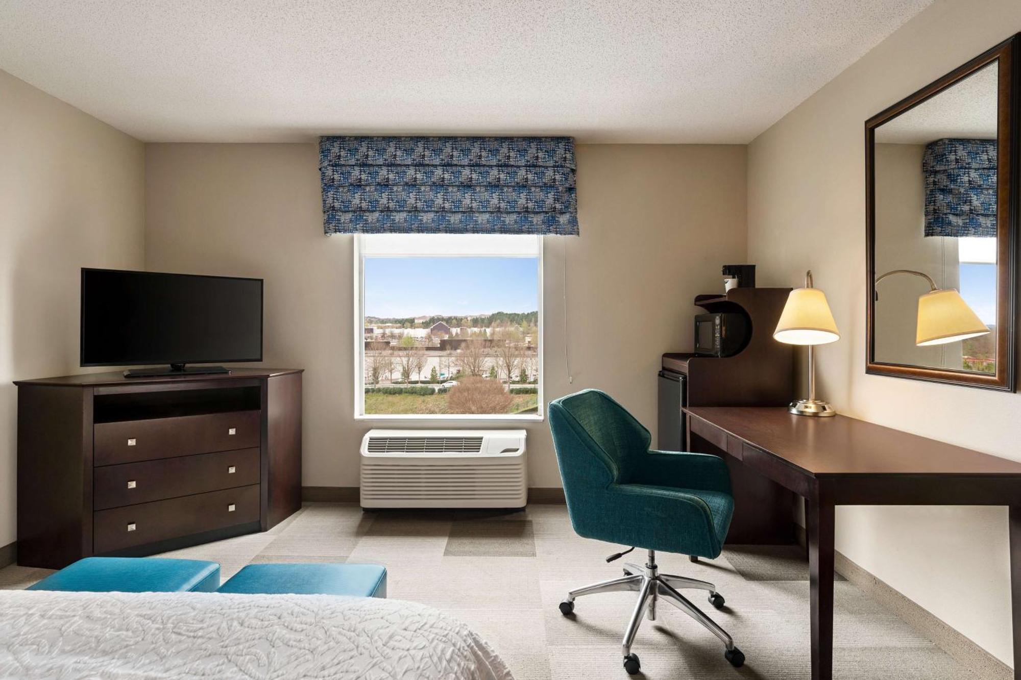 Hampton Inn & Suites Atlanta Airport West Camp Creek Pkwy College Park Εξωτερικό φωτογραφία
